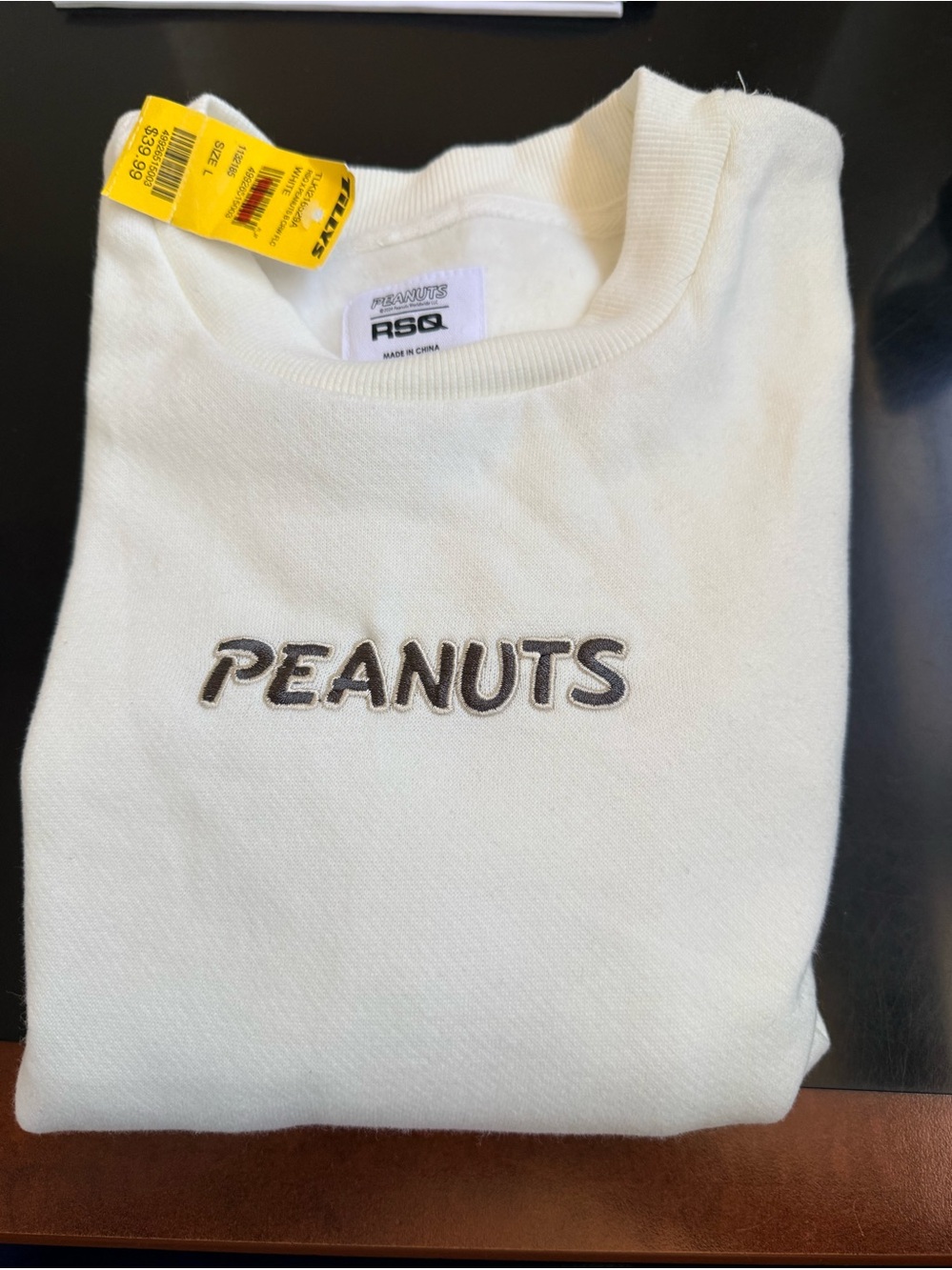 NWT Peanuts kids Large Cream /white Crewneck with Embroidered Logo